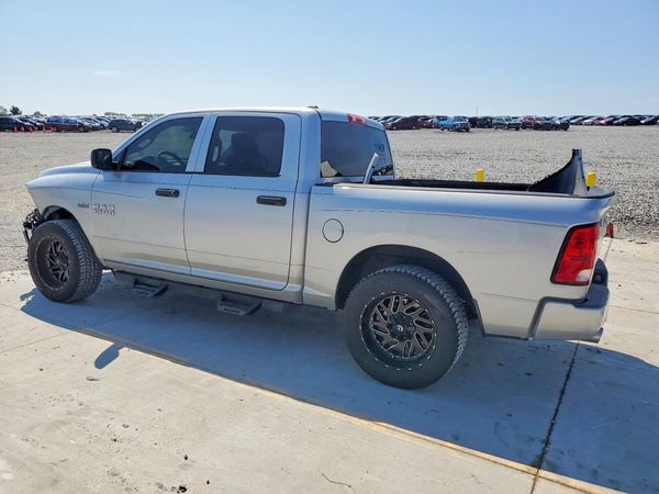 2014 RAM 1500 ST