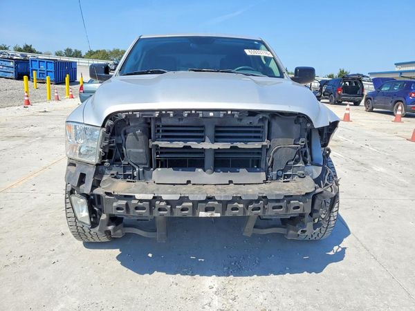 2014 RAM 1500 ST
