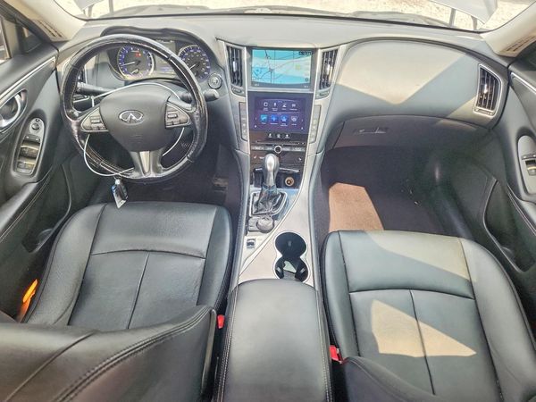 2014 INFINITI Q50