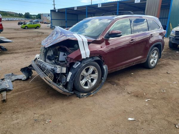 2015 TOYOTA HIGHLANDER