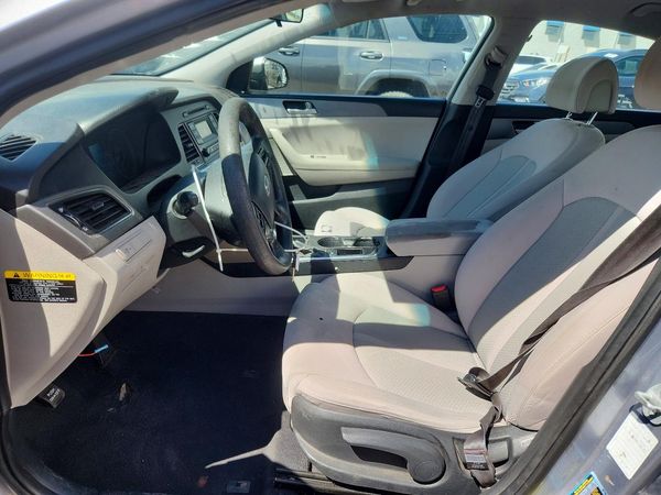 2017 HYUNDAI SONATA SE, Eco