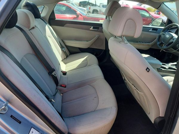 2017 HYUNDAI SONATA SE, Eco