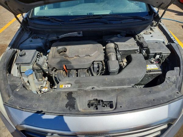 2017 HYUNDAI SONATA SE, Eco