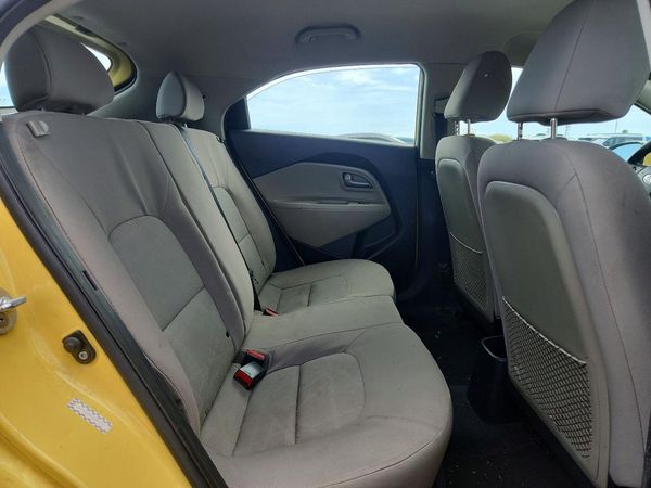 2016 KIA RIO LX A/T