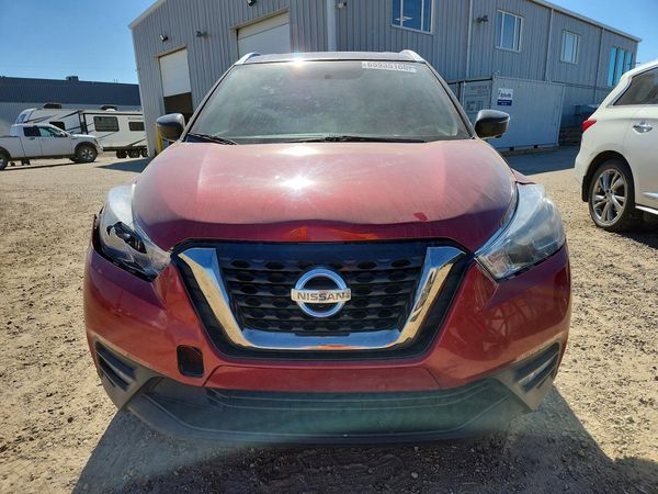 2019 NISSAN KICKS