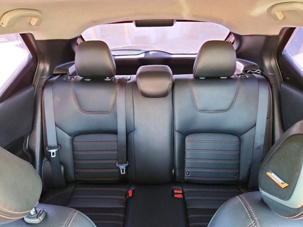 2019 NISSAN KICKS