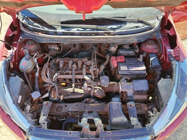 2019 NISSAN KICKS
