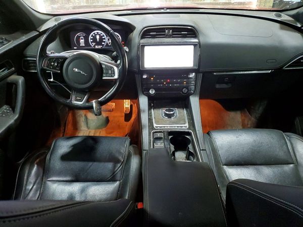 2018 JAGUAR F-PACE S