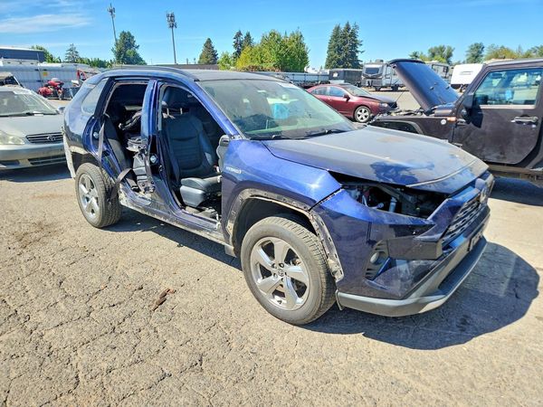 2020 TOYOTA RAV4 Limited HV