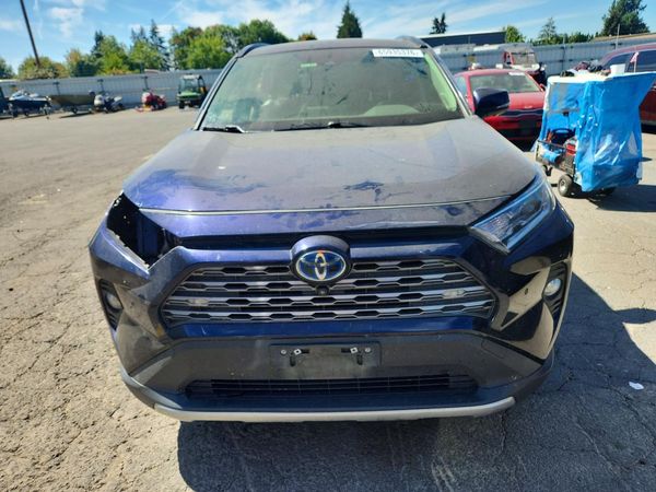 2020 TOYOTA RAV4 Limited HV