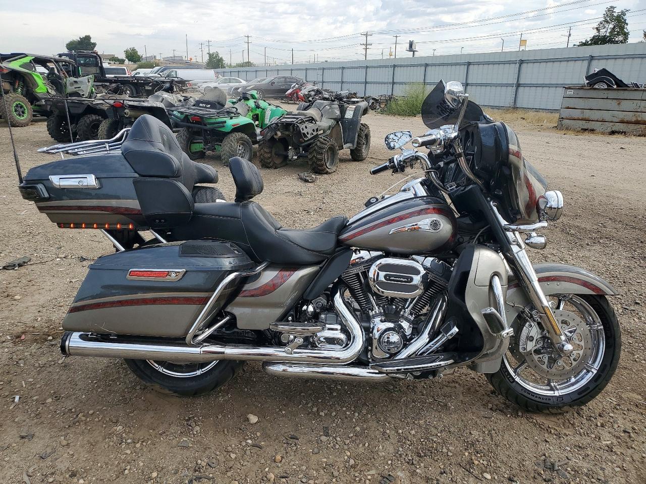 2016 HARLEY-DAVIDSON FLHTKSE