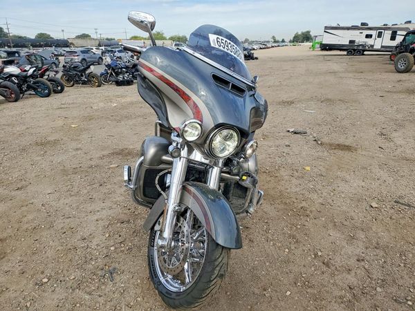 2016 HARLEY-DAVIDSON FLHTKSE