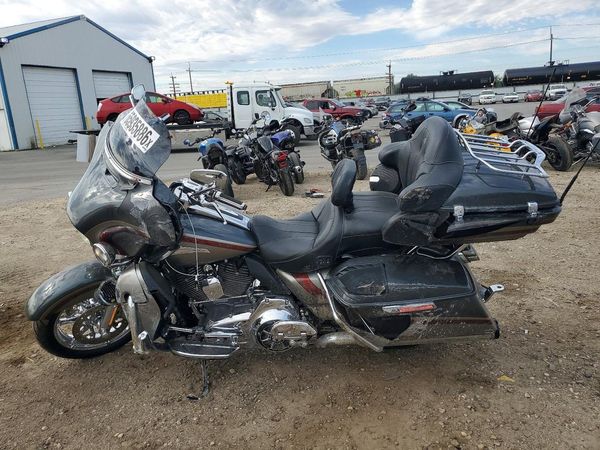 2016 HARLEY-DAVIDSON FLHTKSE
