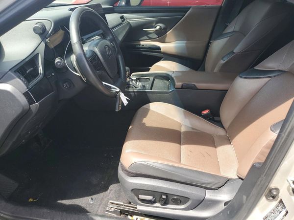 2023 LEXUS ES