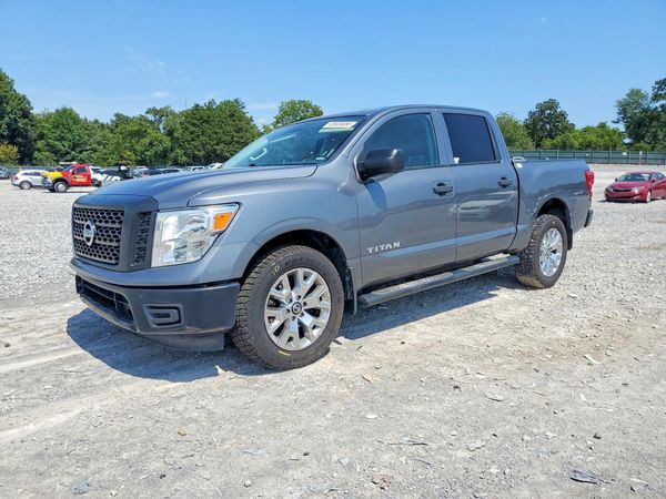 2018 NISSAN TITAN