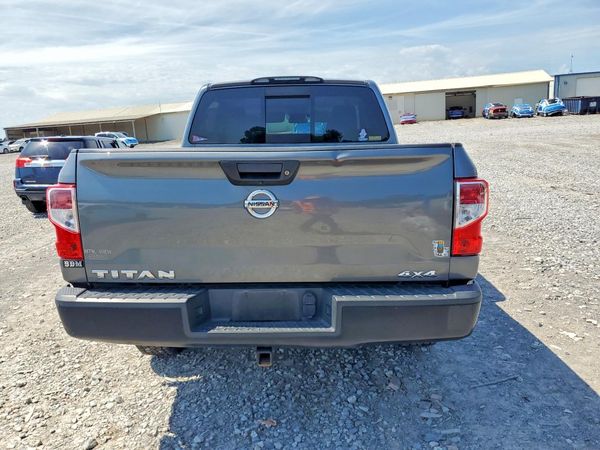 2018 NISSAN TITAN