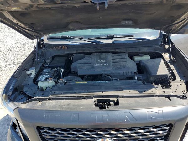2018 NISSAN TITAN