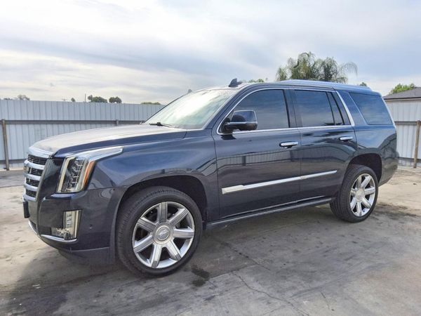 2019 CADILLAC ESCALADE