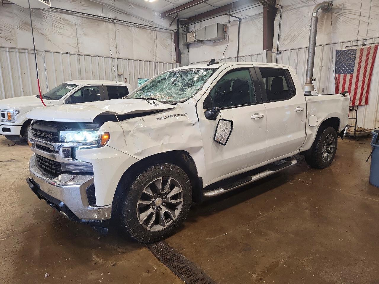 2019 CHEVROLET SILVERADO LT