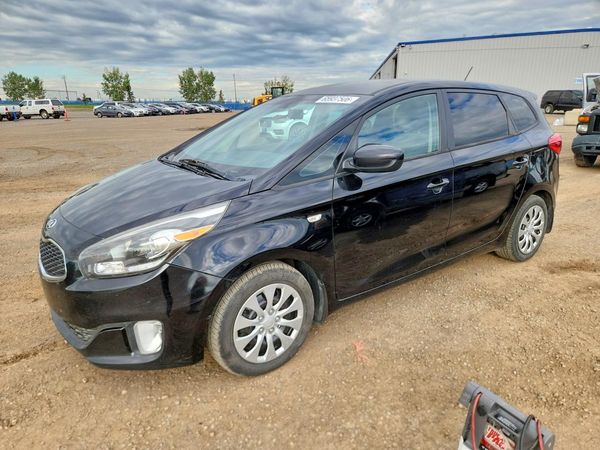 2015 KIA RONDO