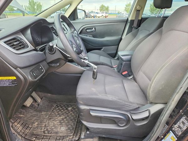 2015 KIA RONDO GL(Middle-low grade)
