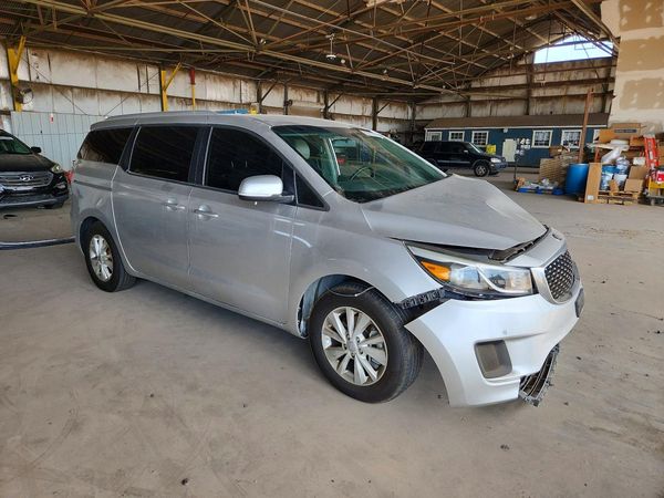 2017 KIA SEDONA LX