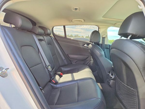 2019 KIA STINGER Base — PSRS