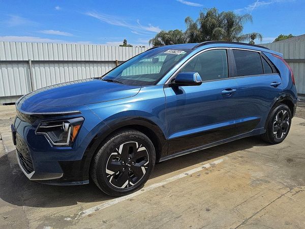 2024 KIA NIRO Wind