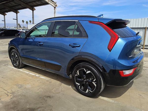 2024 KIA NIRO Wind
