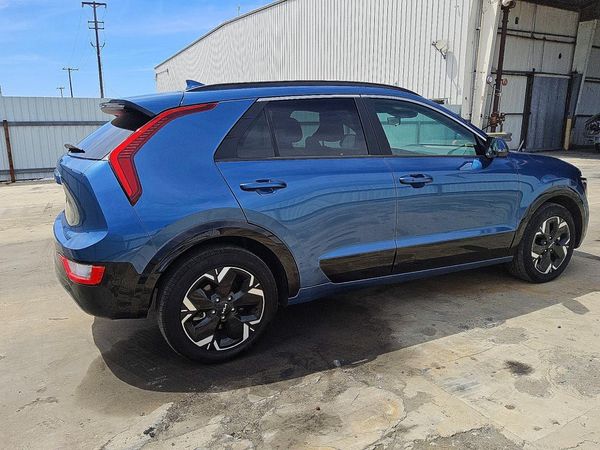 2024 KIA NIRO Wind