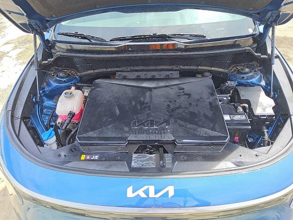 2024 KIA NIRO Wind