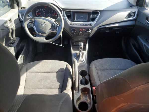 2019 HYUNDAI ACCENT SE and SEL