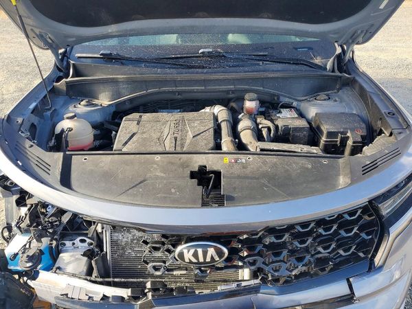 2021 KIA SORENTO SX, SXP