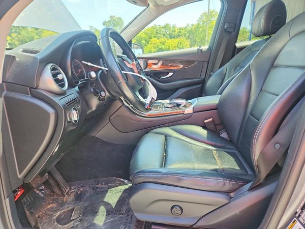 2016 MERCEDES-BENZ GLC GLC300