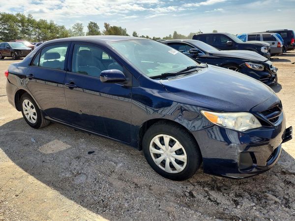 2012 TOYOTA COROLLA