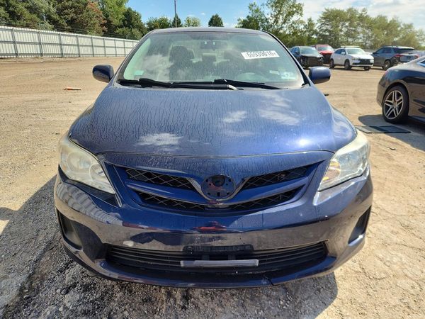 2012 TOYOTA COROLLA