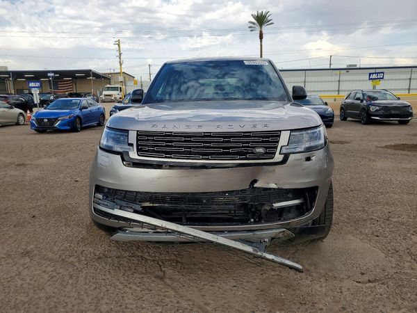 2025 LAND ROVER RANGE ROVER SE