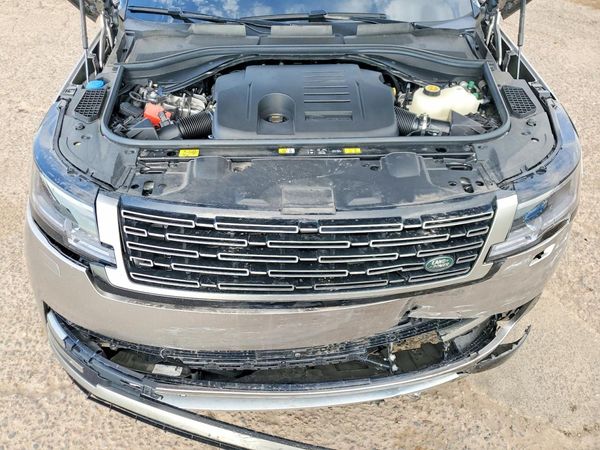 2025 LAND ROVER RANGE ROVER SE
