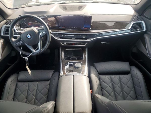 2025 BMW X5