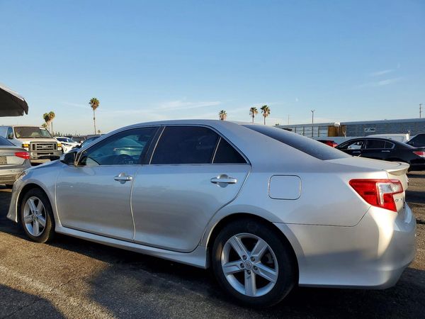 2013 TOYOTA CAMRY