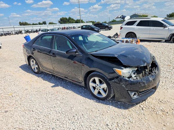 2012 TOYOTA CAMRY — Passenger 3/4