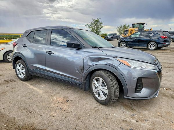 2021 NISSAN KICKS S