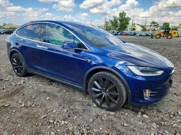 2018 TESLA MODEL X
