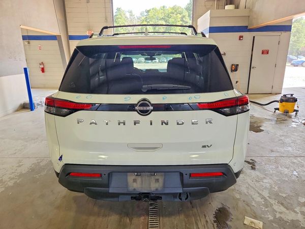 2022 NISSAN PATHFINDER SV