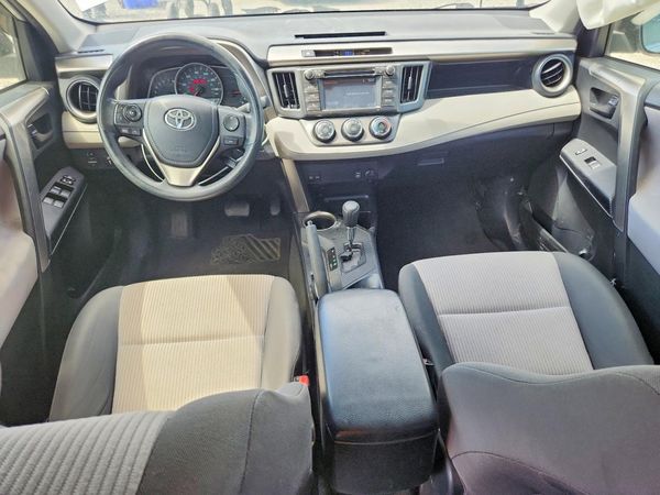2015 TOYOTA RAV4 LE (X Grade)
