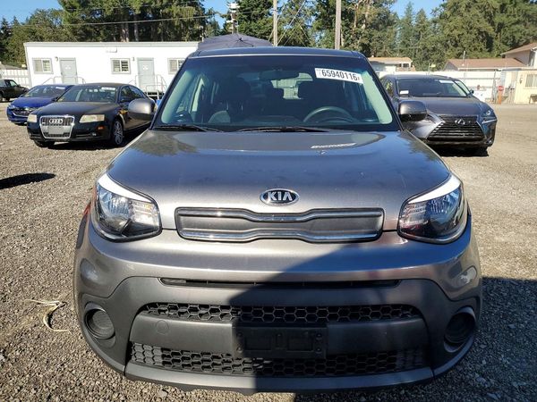2019 KIA SOUL Base