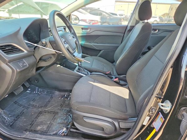 2018 HYUNDAI ACCENT SE and SEL