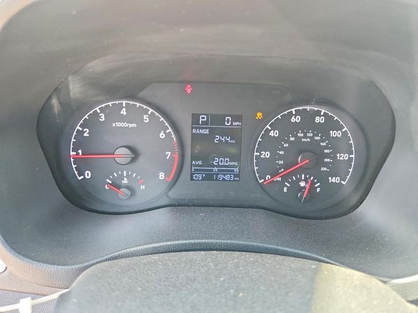 2018 HYUNDAI ACCENT SE and SEL