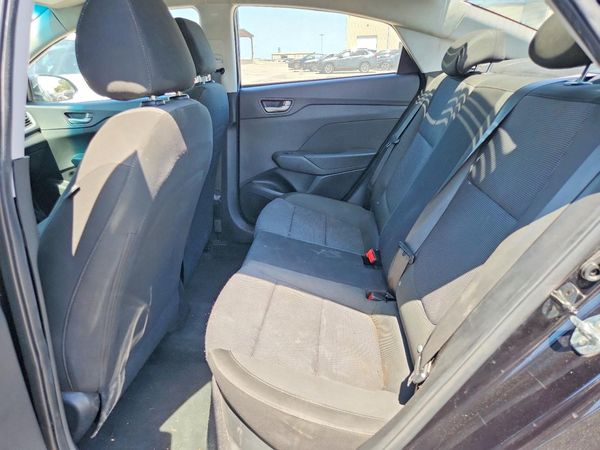 2018 HYUNDAI ACCENT SE and SEL