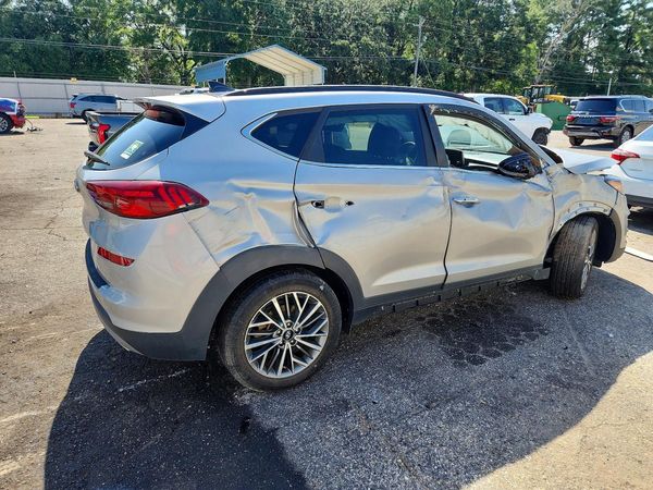 2020 HYUNDAI TUCSON